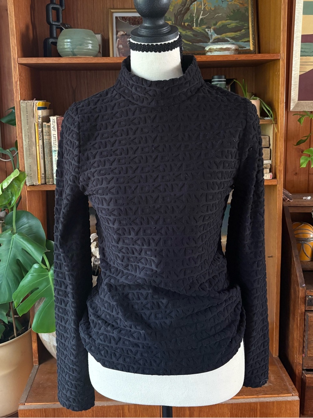 DKNY Textured Monogram Mock Neck Long Sleeve S